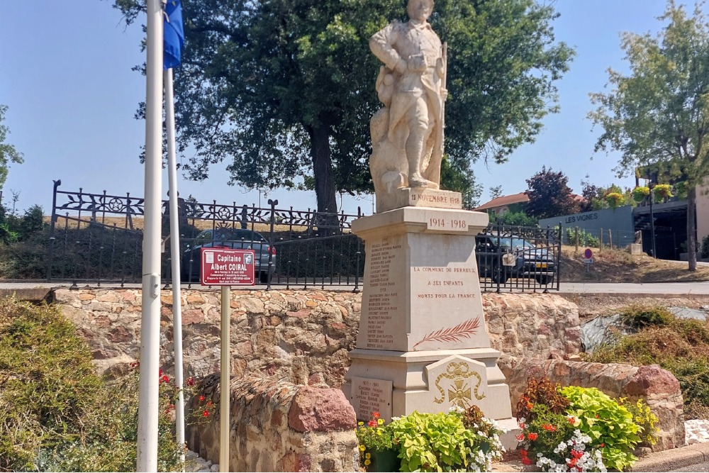 War Memorial Perreux #4