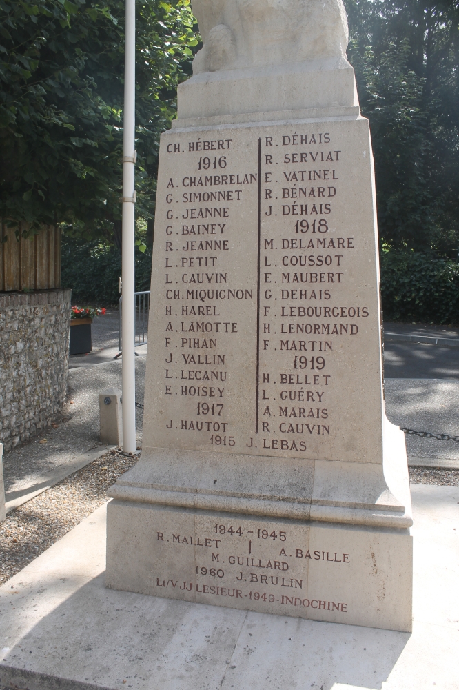 Oorlogsmonument Étretat #5