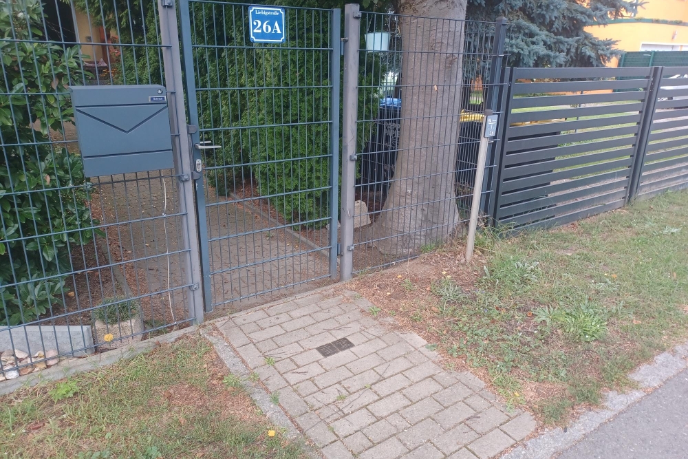 Stumbling Stones Liebigstraße 26a #2