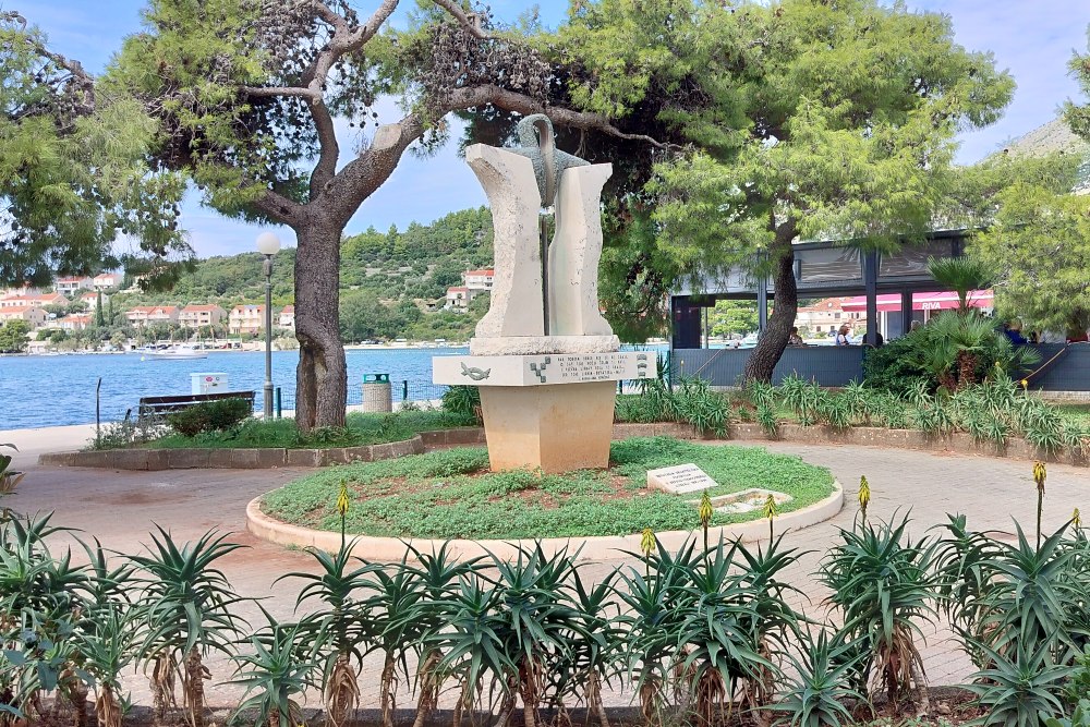 Monument Onafhankelijkheidsoorlog Slano