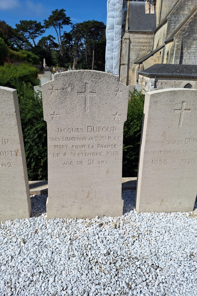 Oorlogsgraven van het Gemenebest Étretat #3