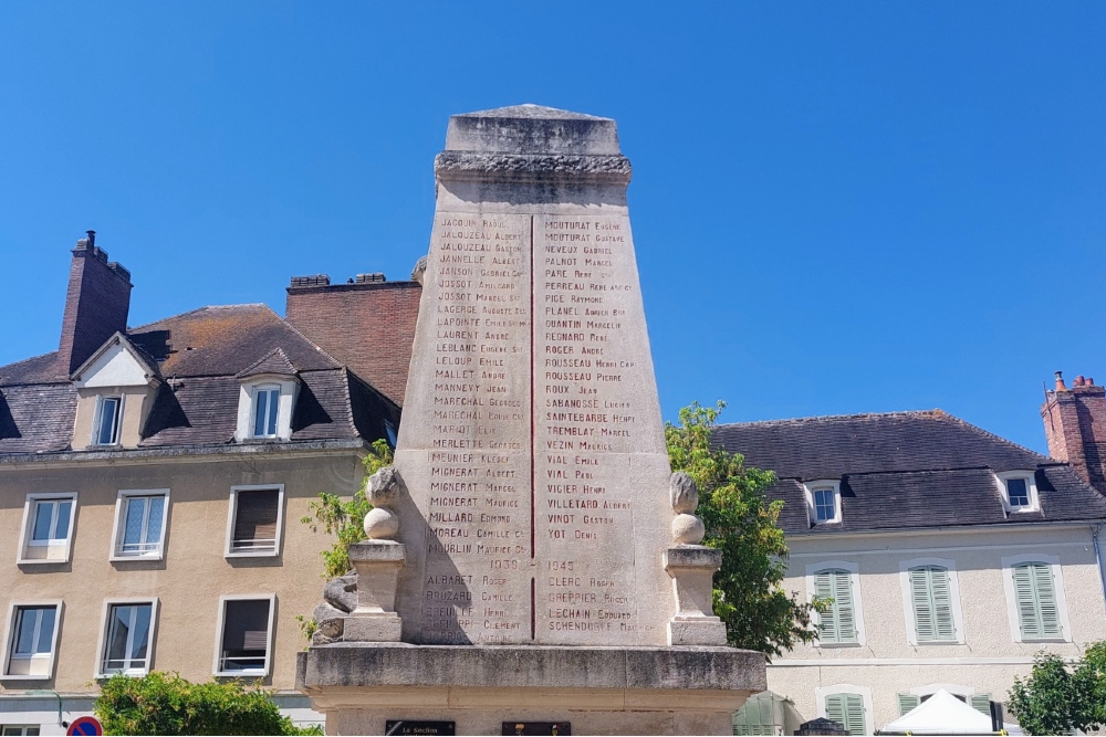 War Memorial Saint-Florentin #2