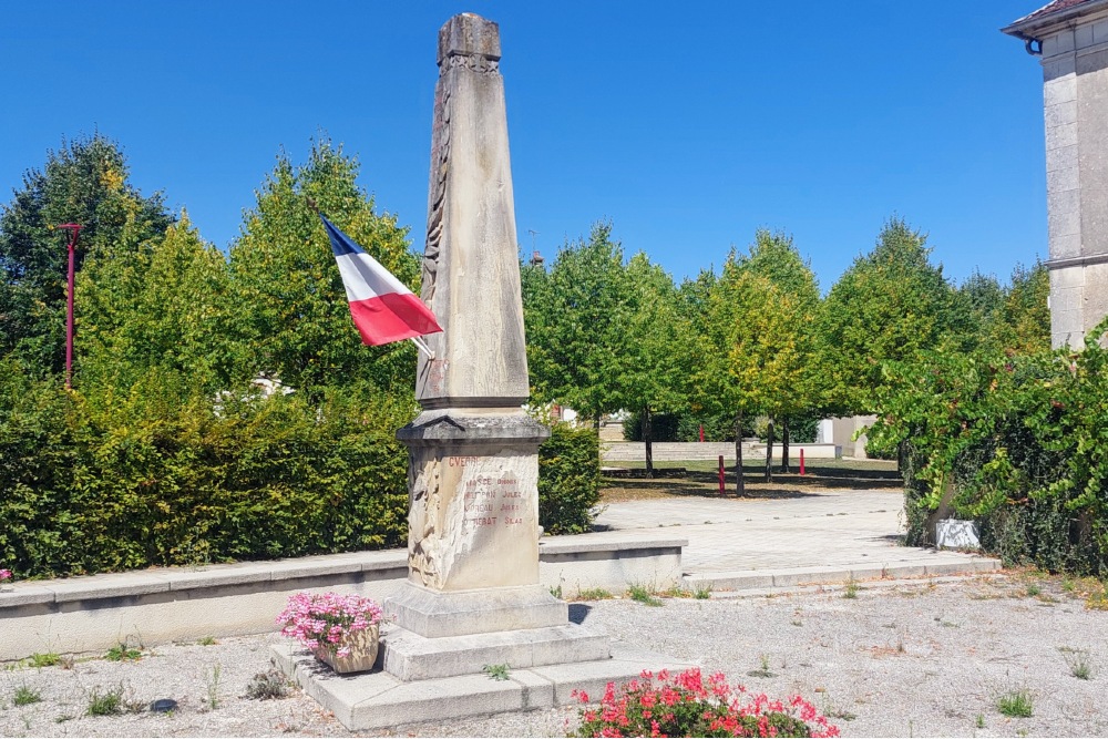 War Memorial  Monitgny-la-Resle #3