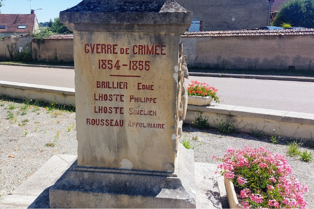 War Memorial  Monitgny-la-Resle #5