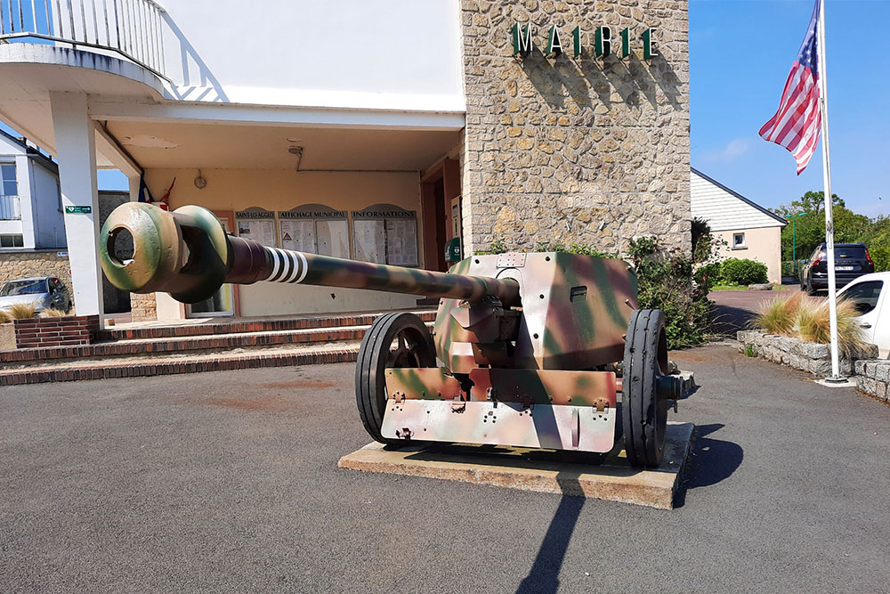 Panzerabwehrkanone 40 Le Dézert #1
