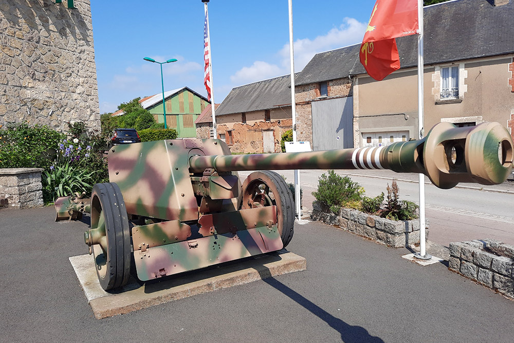 Panzerabwehrkanone 40 Le Dézert #2