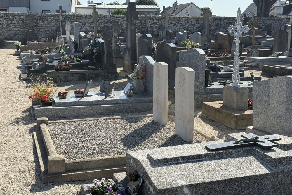 Commonwealth War Graves Piriac-sur-Mer #3