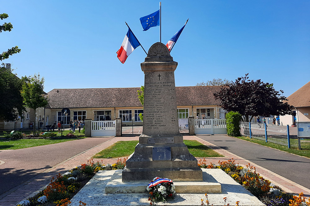 War Memorial Saint-Manvieu-Norrey #1
