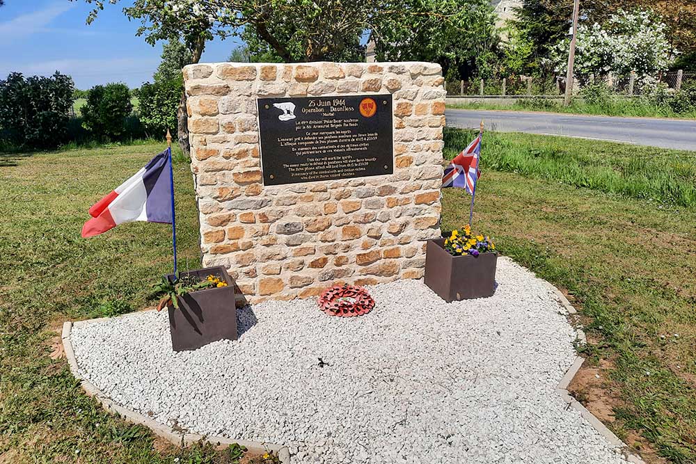 Memorial 