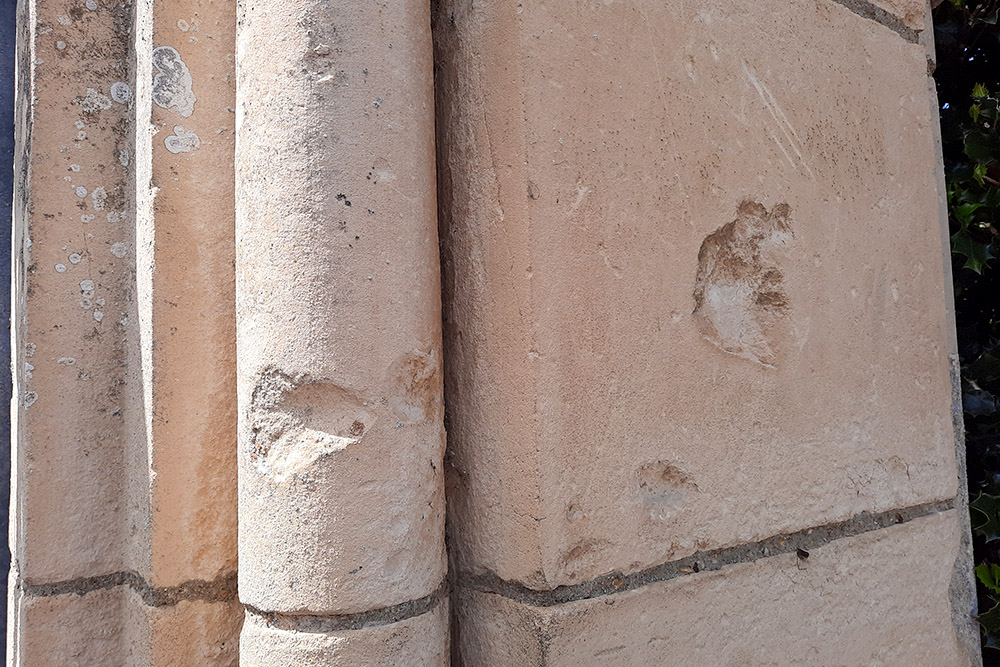 Oorlogsschade Kerk Maltot #2