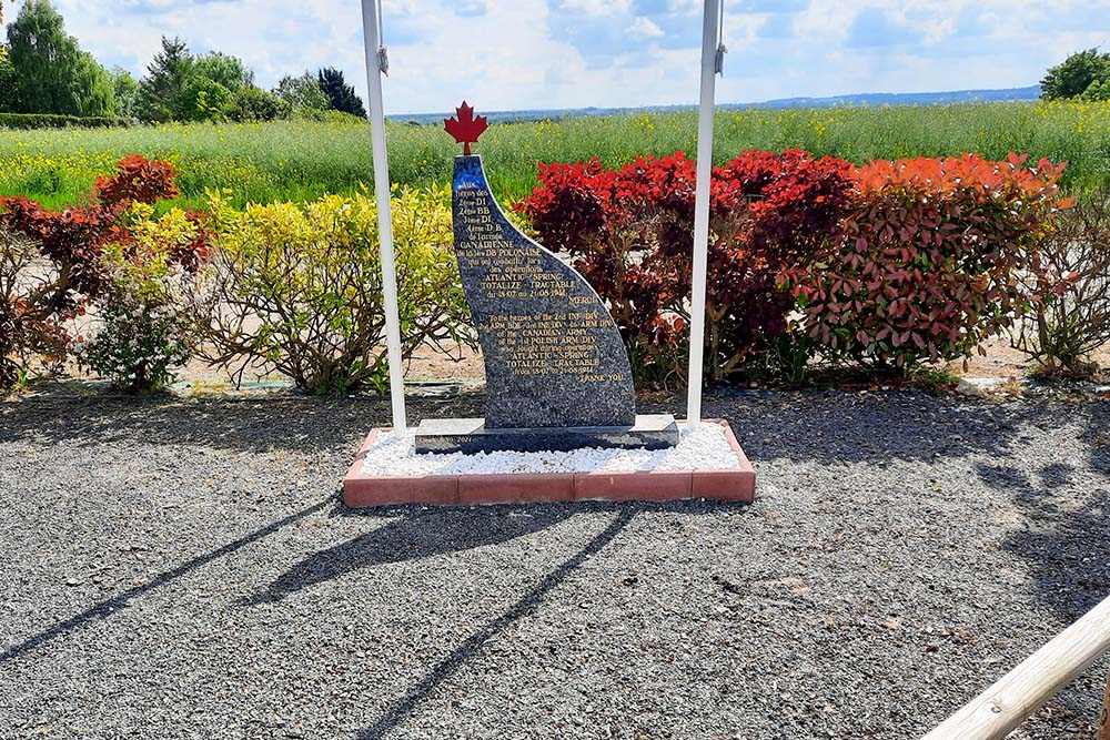 Monument Canadese en Poolse Strijdkrachten #3