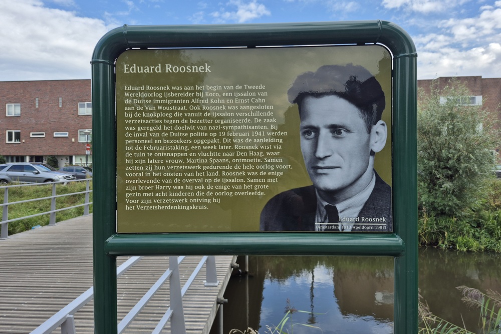 Memorial Plates De Aker Eduard Roosnek Bridge #1