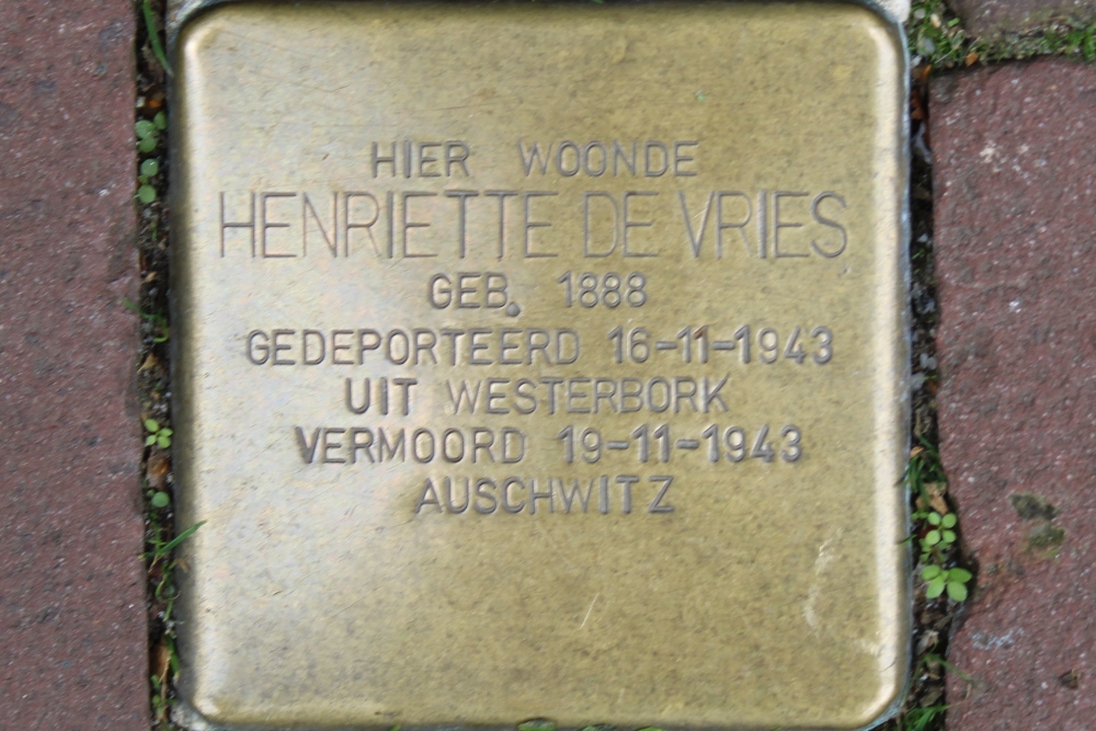 Stumbling Stone Grote Houtstraat 133 #1