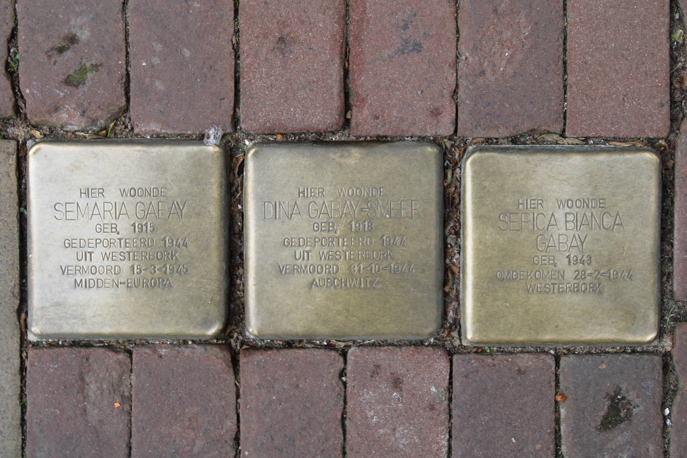 Sstumbling Stones Grote Houtstraat 104-106