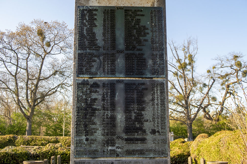 German War Graves Quadrath-Ichendorf #6