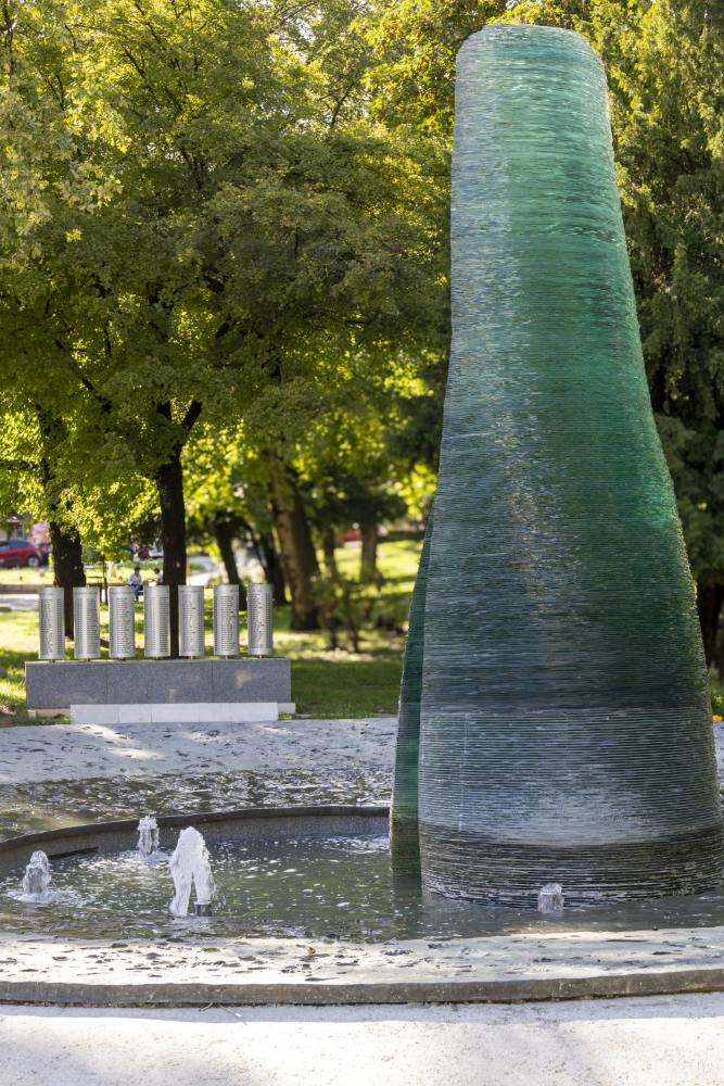Monument Omgekomen Kinderen Sarajevo #6