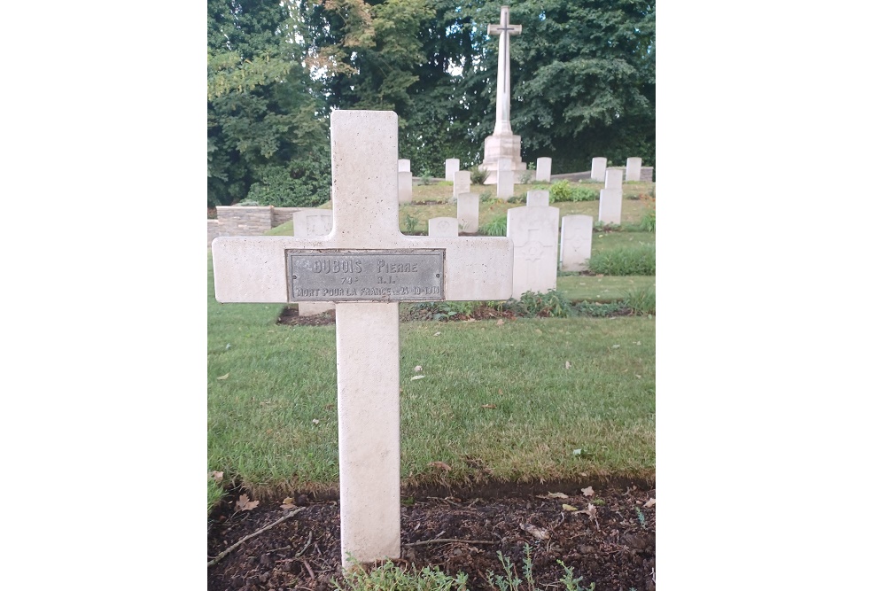 Commonwealth War Cemetery Gorre #4
