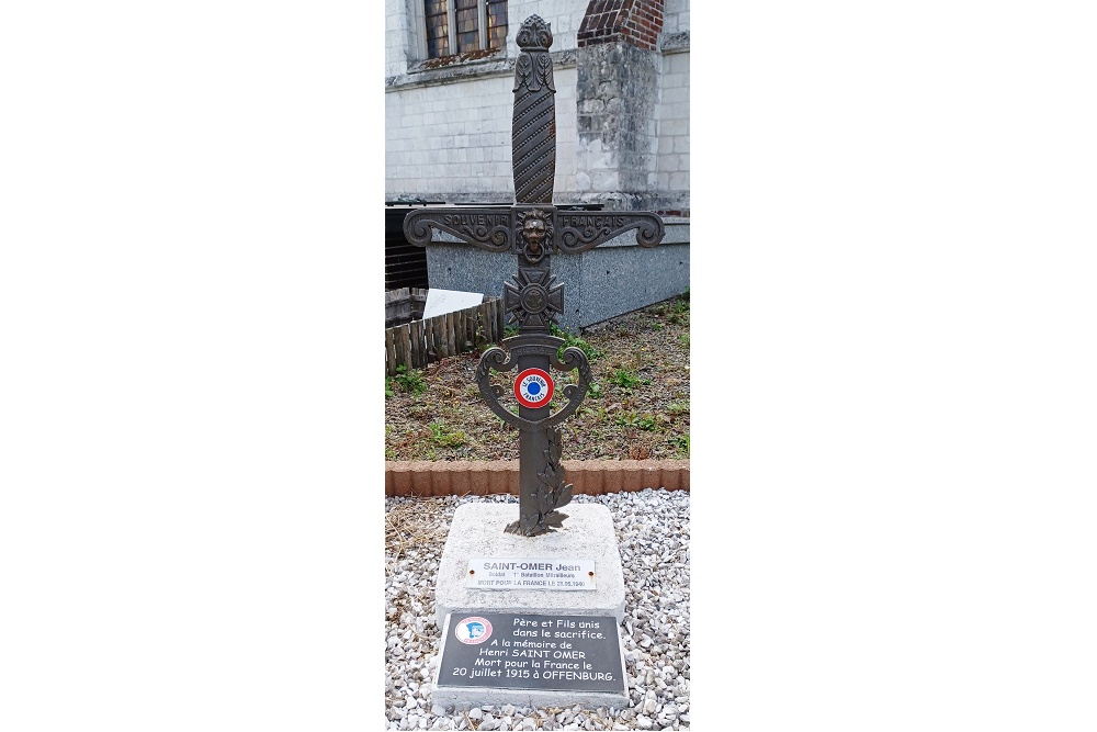 French War Grave Cemetery Blaringhem