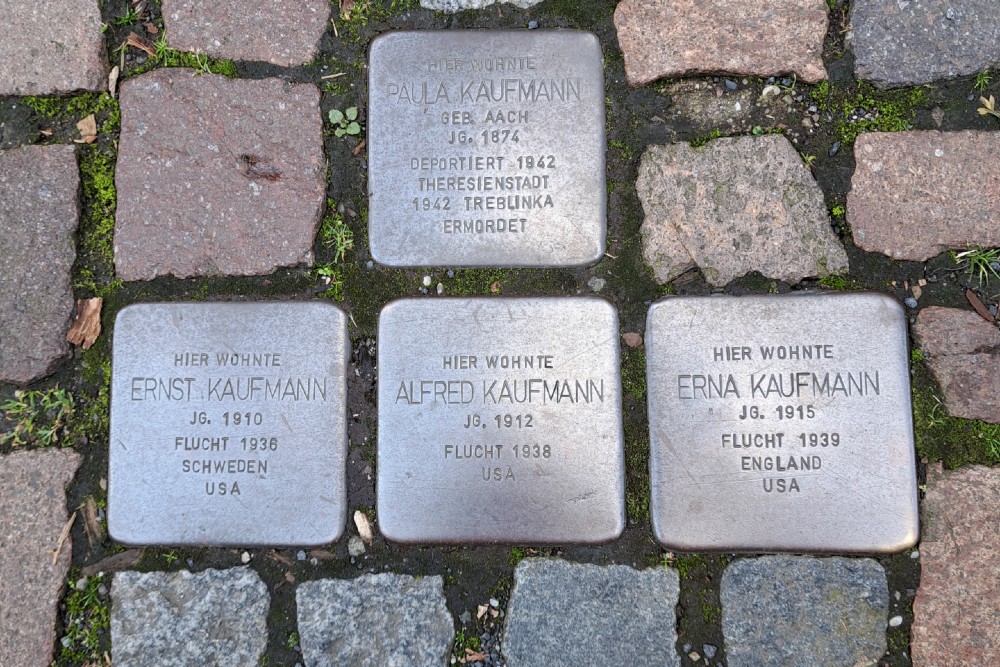 Stolpersteine Kurfürstenstraße 46