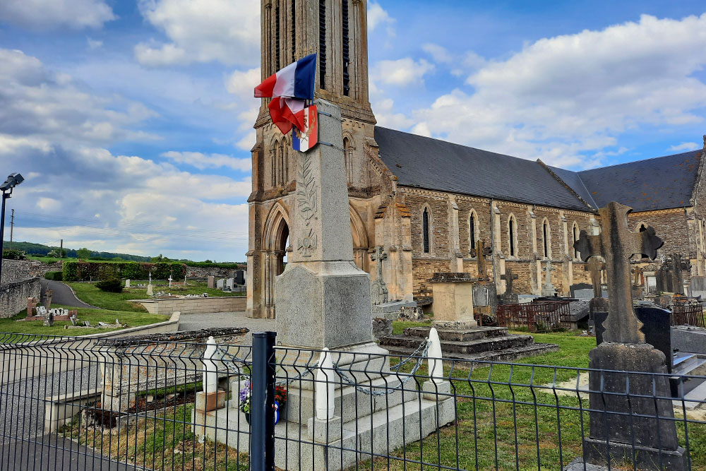 War Memorial Épinay-sur-Odon #1