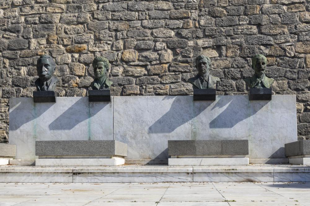 Graftombe van de Volkshelden Kalemegdan #3