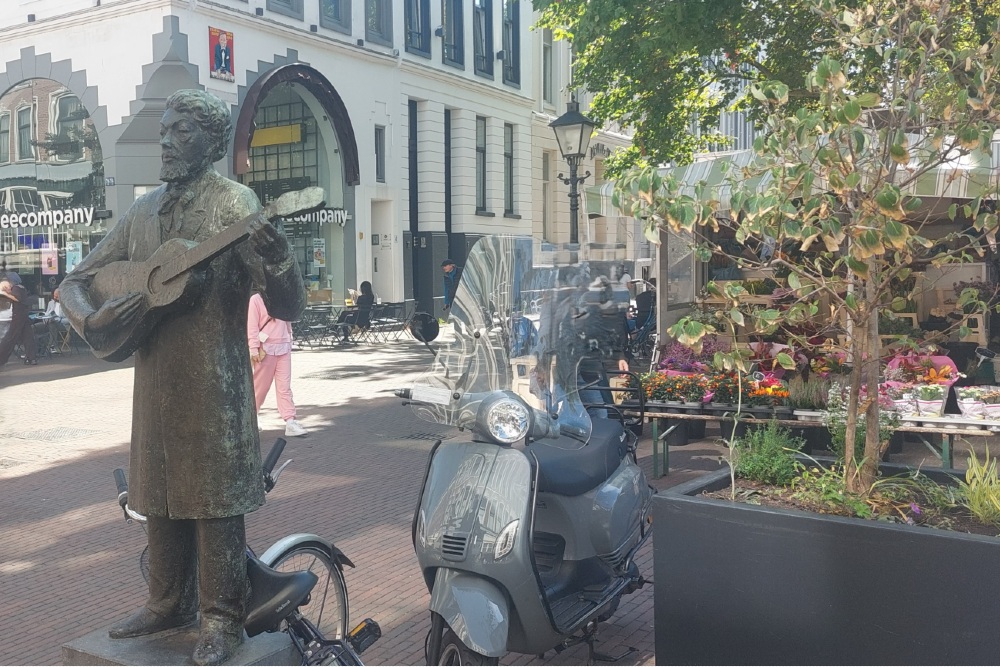 Monument Jacobus Hendrikus (Koos) Speenhoff Rotterdam #4