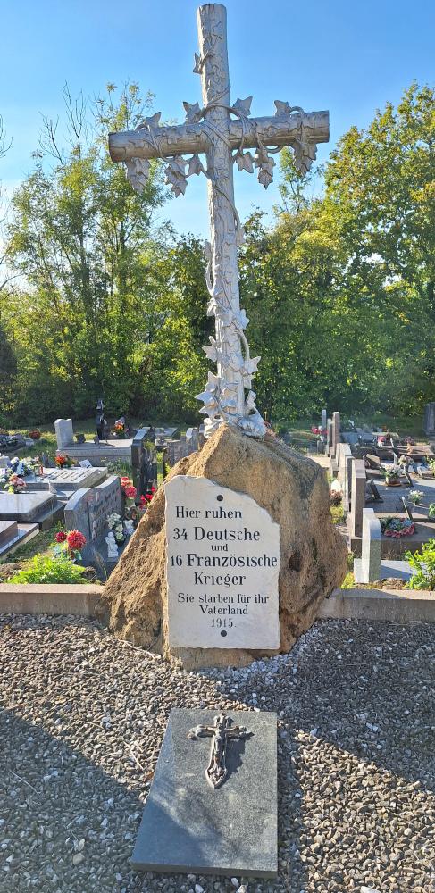 Duits en Franse Oorlogsgraven Montmédy #5