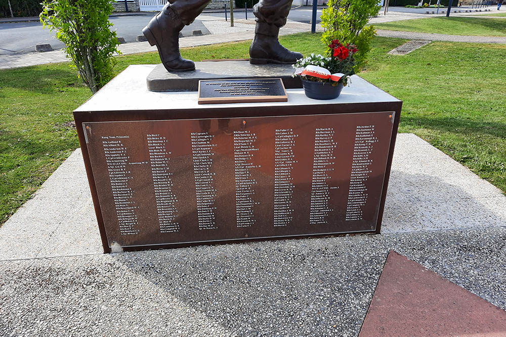 Monumenten Regina Rifle Regiment #6