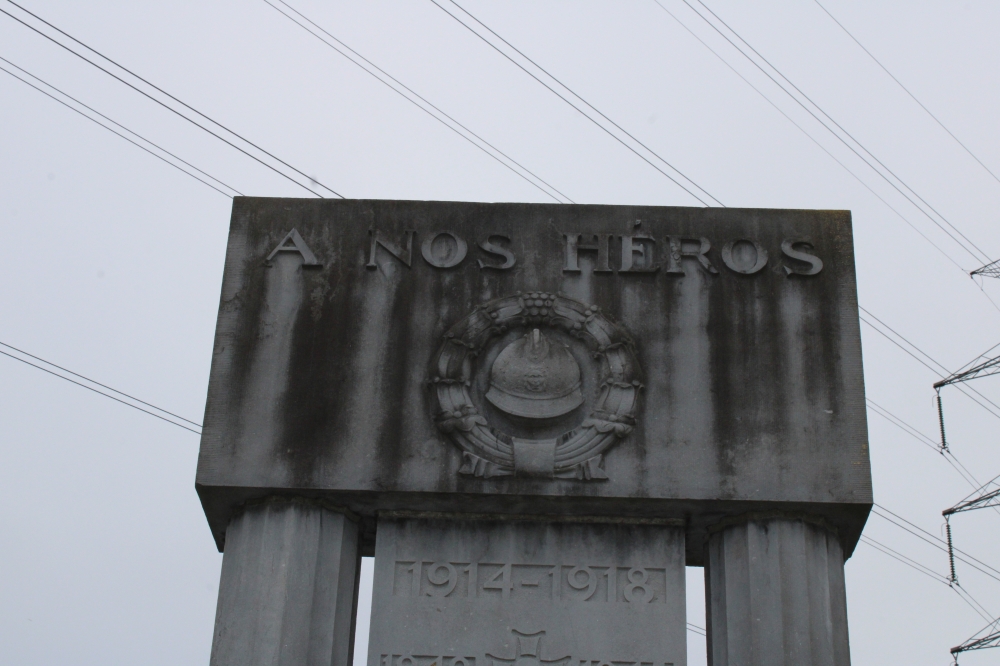 War Memorial Emines #3