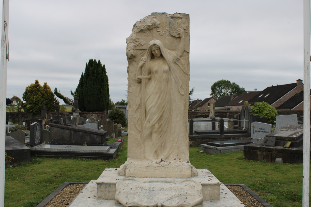 War Memorial Meux #2