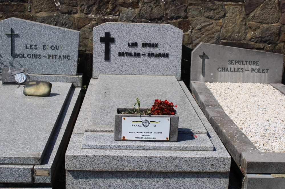 Belgische Graven Oudstrijders Saint-Denis #1