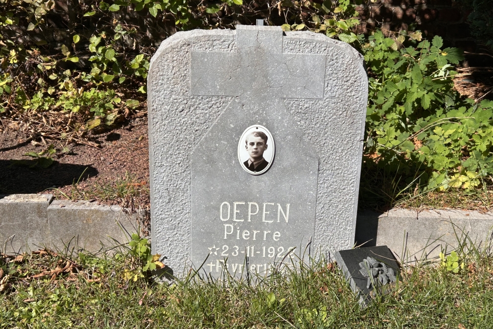 Belgian War Graves Welkenraedt #4