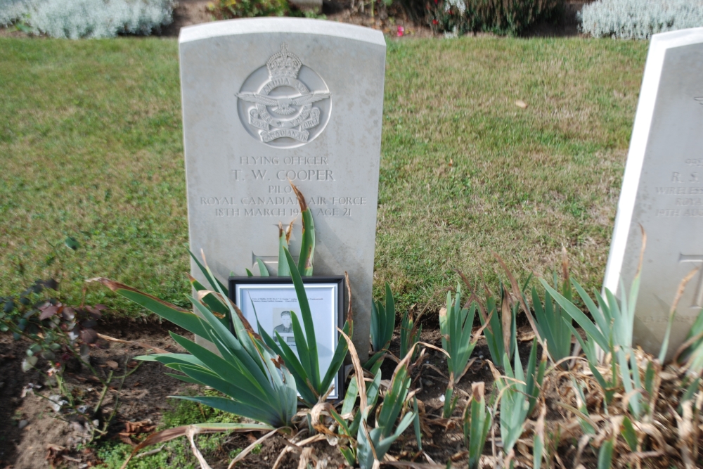 Commonwealth War Cemetery Rheinberg #7