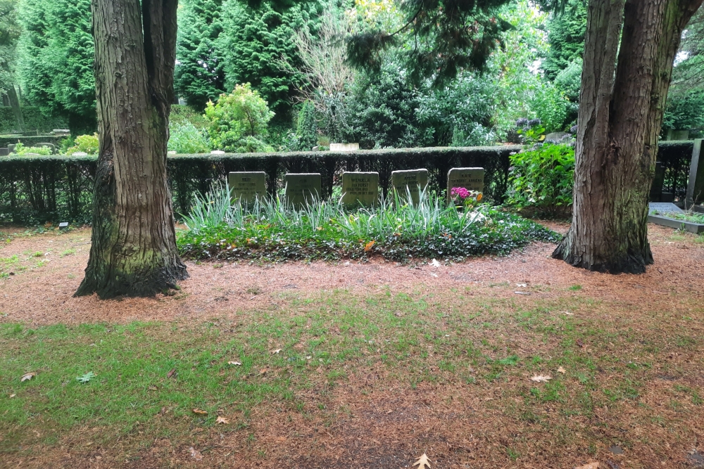 Dutch War Graves Municipal Cemetery North and South Oosterbeek #5