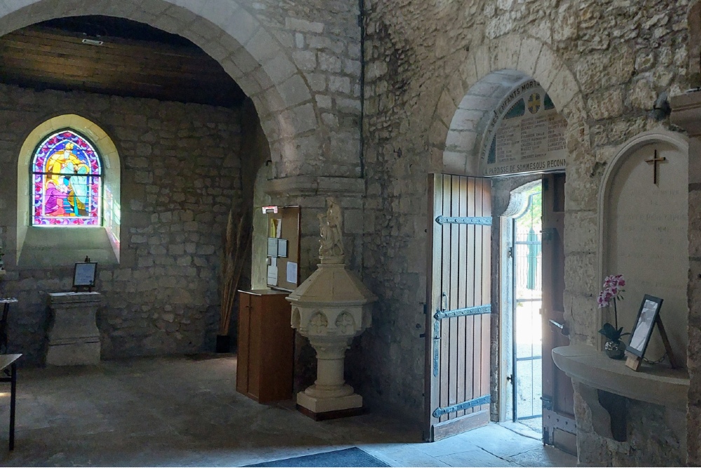 Oorlogsmonument in Kerk Sommesous #3