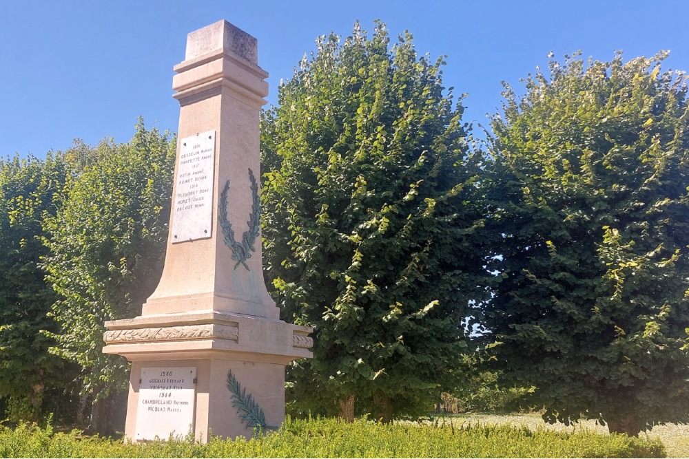 Oorlogsmonument Souligny #5
