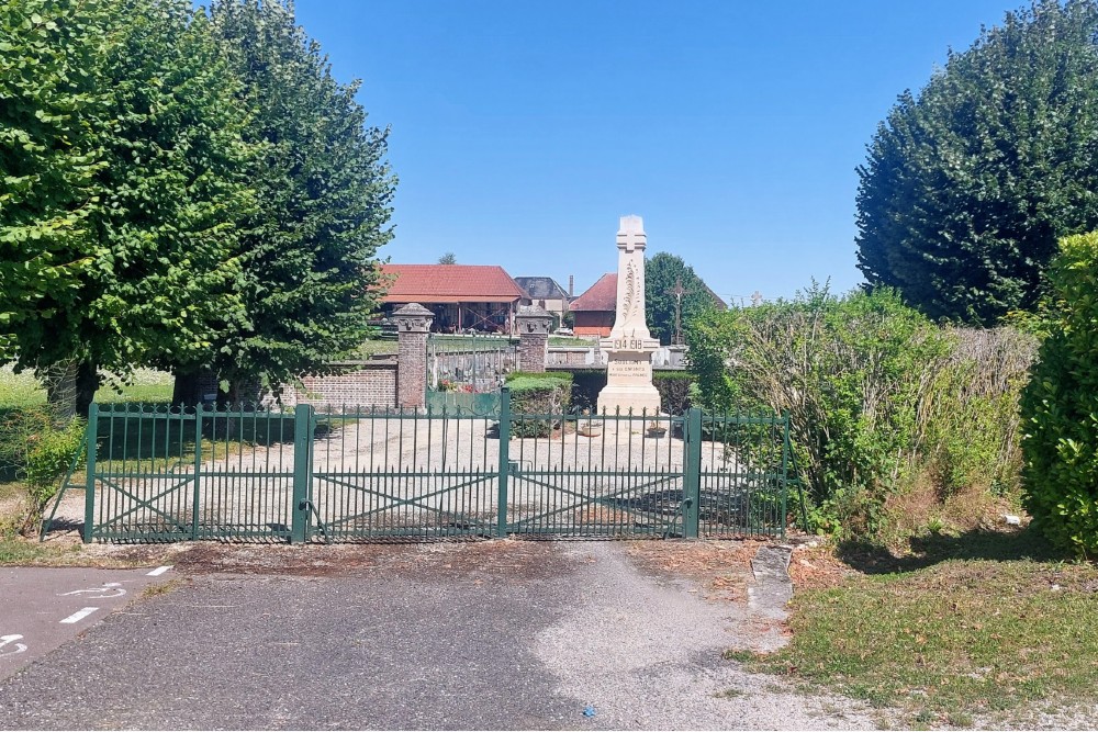 Oorlogsmonument Souligny #7