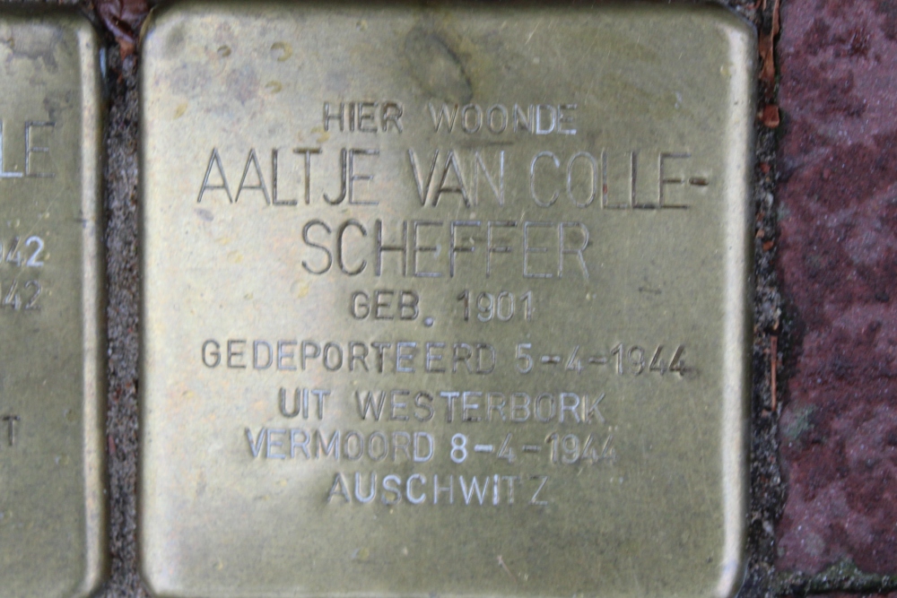 Stolpersteine Celebesstraat 127 #3