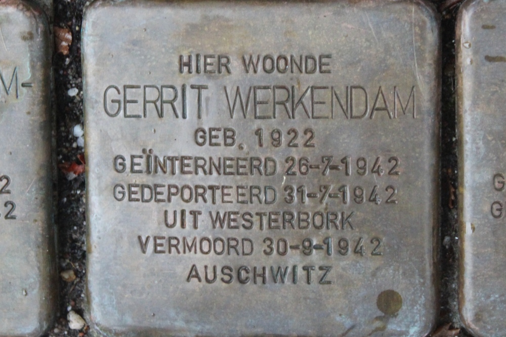 Stolpersteine Benkoelenstraat 17 #4