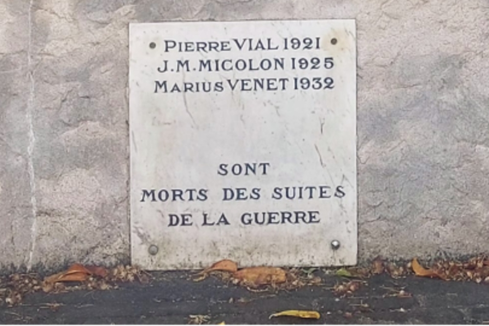 Oorlogsmonument Ëpercieux-Saint-Paul #3