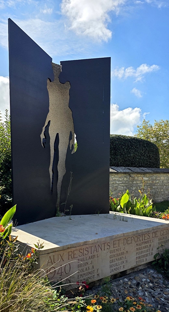 Monument Tweede Wereldoorlog Gergy #2