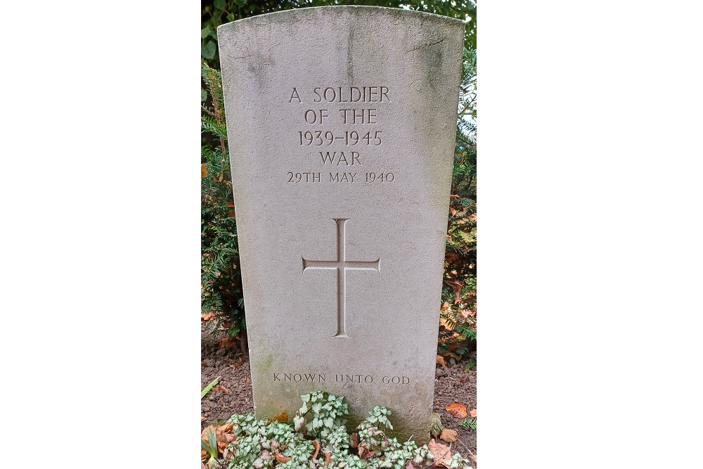 Commonwealth War Graves Méteren #4