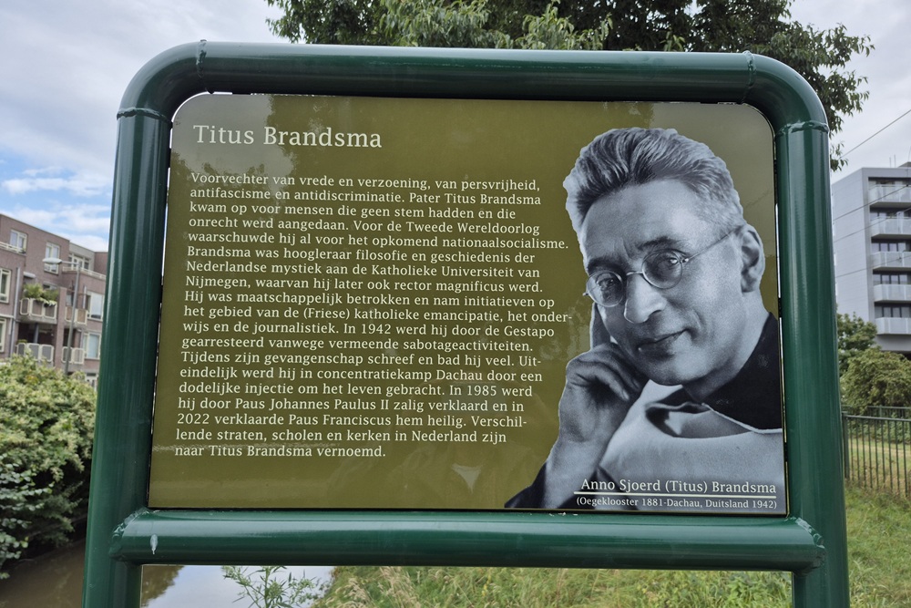 Memorial Plates De Aker Titus Brandsma Bridge