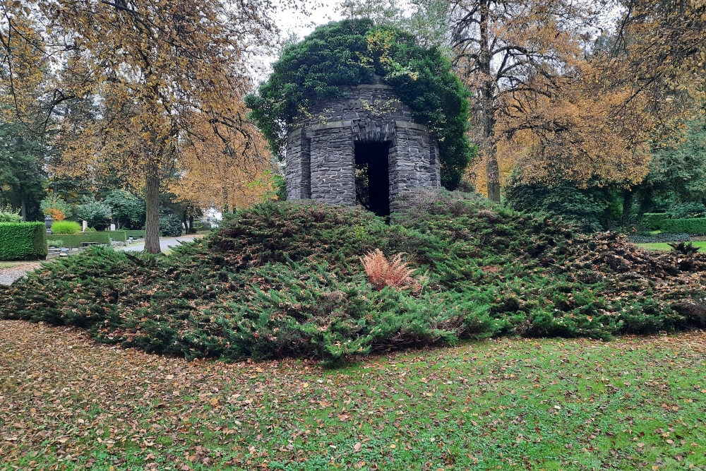 Oorlogsmonument Infanterie-Regimenten Nr. 104 #1