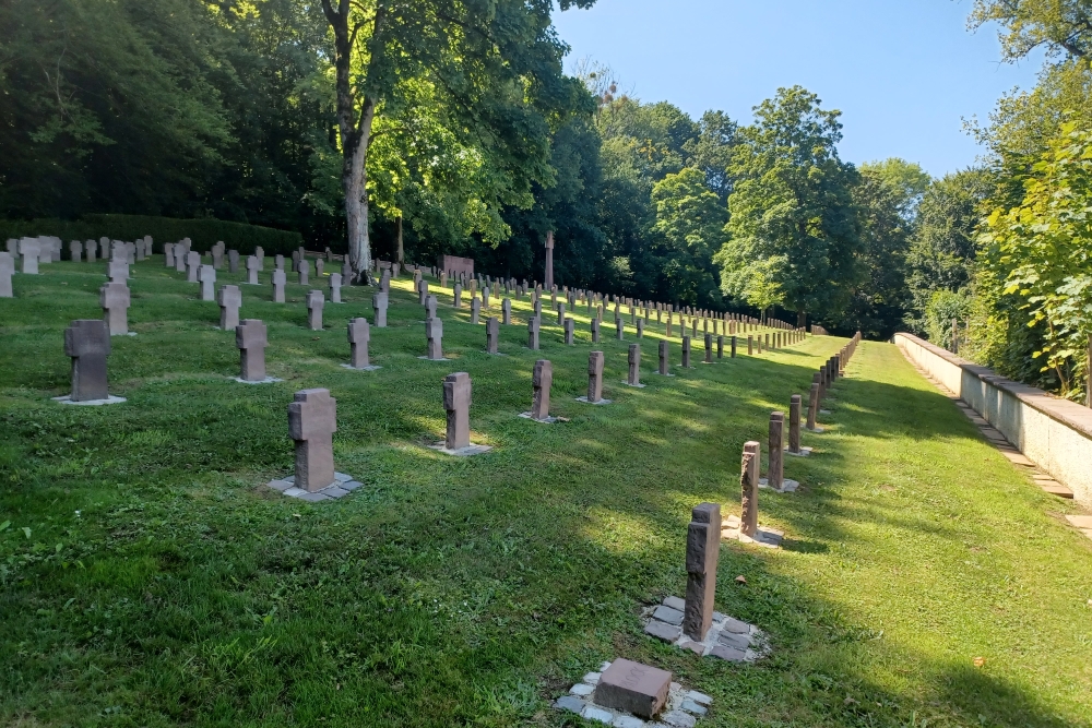 Duitse Oorlogsgraven Fourdrain