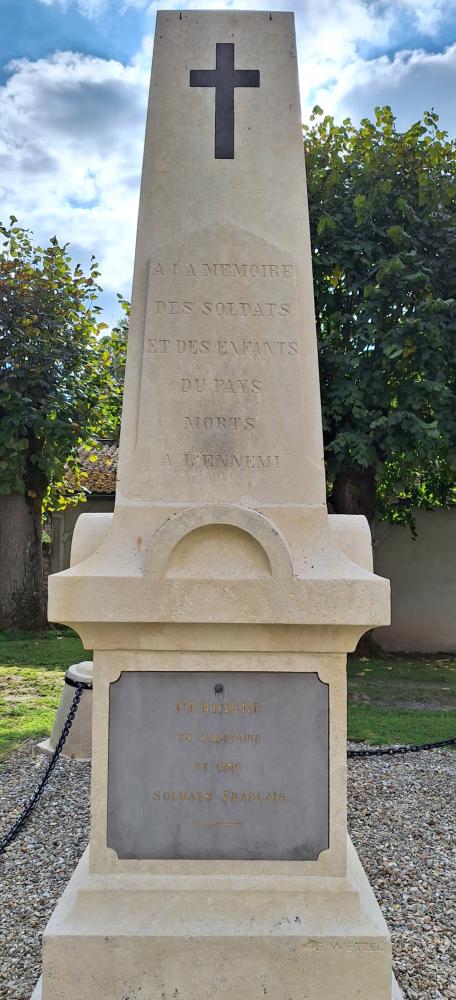 Oorlogsmonument Lailly-en-Val #3