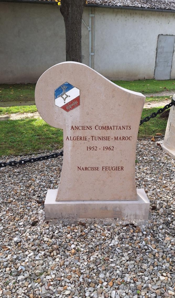 Oorlogsmonument Lailly-en-Val #5