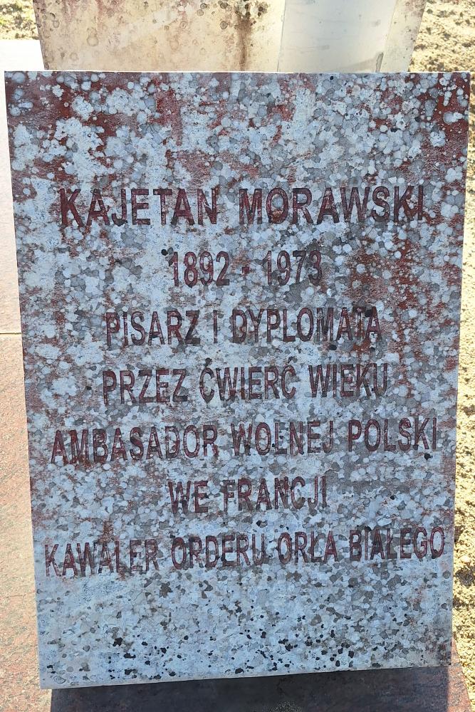 Graven Poolse Veteranen Begraafplaats Lailly-en-Val #2