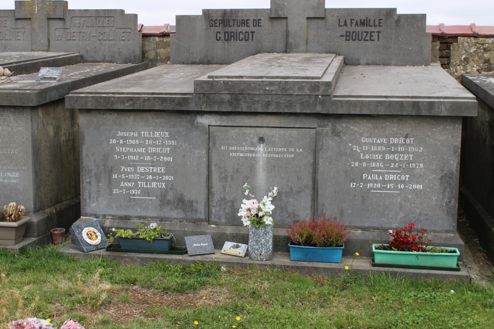 Belgische Graven Oudstrijders Dhuy	 #3