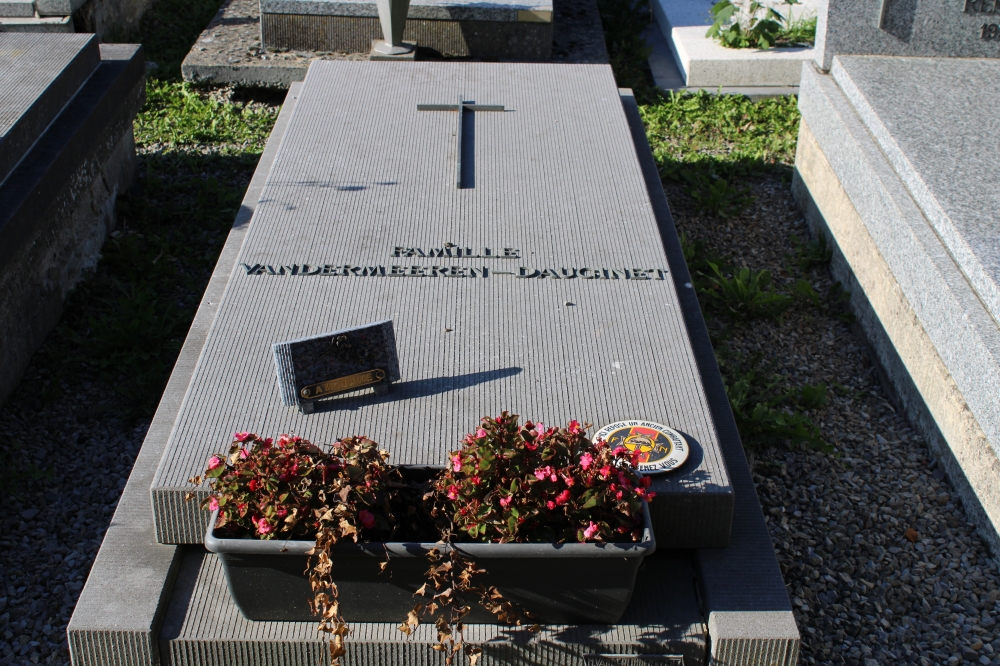 Belgian Graves Veterans Hanret #2